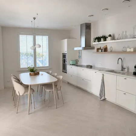 Luxury Penthouse At Sea Dunes And Village 아파트